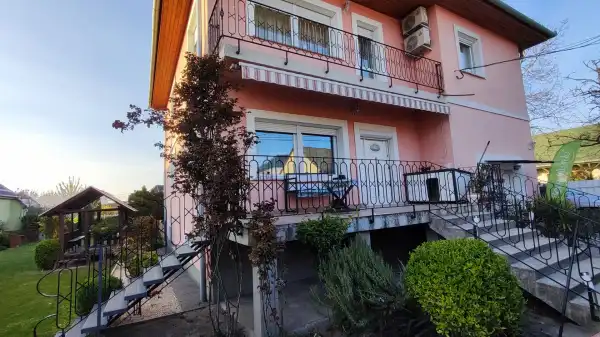 Eladó családi ház, Szigetszentmiklós 4+1 szoba 190 m² 139.9 M Ft
